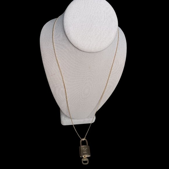 Authentic Louis Vuitton vintage patina Lock Key Necklace Gold Tone w/ 24" Chain - Picture 2 of 11